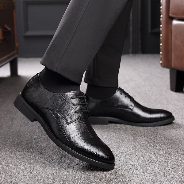 

men shoes outdoors spring autumn oxfords derby lace up simplicity round toe mens sneakers pu leather chaussures pour hommes comfortable casu, Black