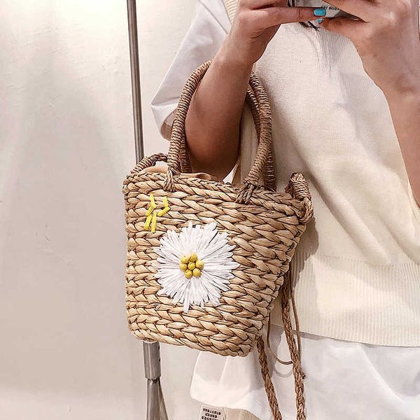 

sweet flower straw bag women's 2021 fashion handbag