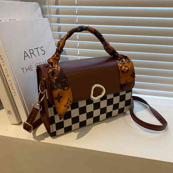 

2022 factory wholesale bag women's spring single shoulder diagonal handbag fashion check pattern trend versatile bag