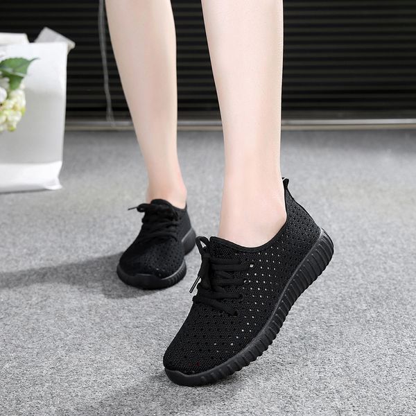 

sandal shoes 2021 sports breathable mesh shoes work in summer mens, Black