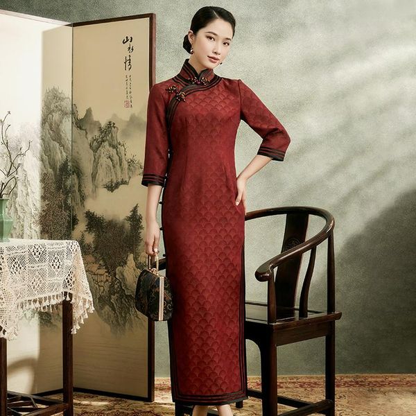 

ethnic clothing xiyue early spring 2021 chinese style retro interweaved xiangyun yarn temperament coil long cheongsam dress, Red