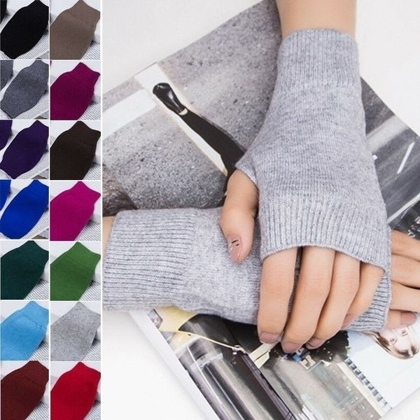 

new womens gloves european fashion designer warm glove drive sports mittens brand mitten are available in many styles 5262, Black