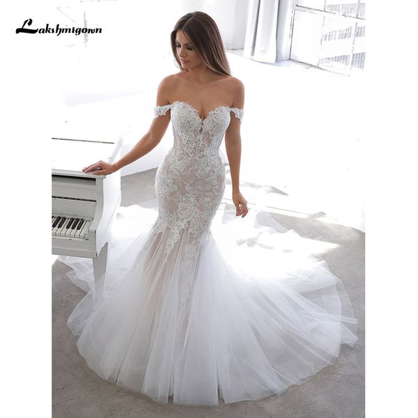 

2021 new illusion back strapless mermaid/trumpet wedding es off-shoulder court train tulle with lace and appliques abiti da sposa wylj, White