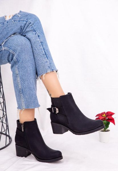 

boots blaix black nubuck buckled