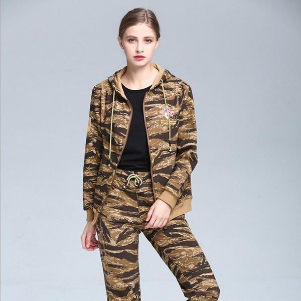 

outdoor camouflage tactical three-piece suit women coats pants vest spring autumn outfit training camping climbing suit, White;black