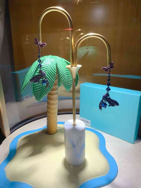 

stud earrings t family japanese caibao butterfly exaggerated micro inlaid s925 tremella nail, Golden;silver