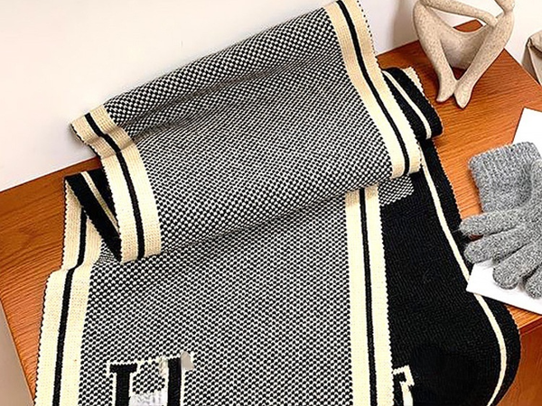 

luxury fashion h scarves warm rectangular striped gray jacquard winter warp knitted scarf, Blue;gray
