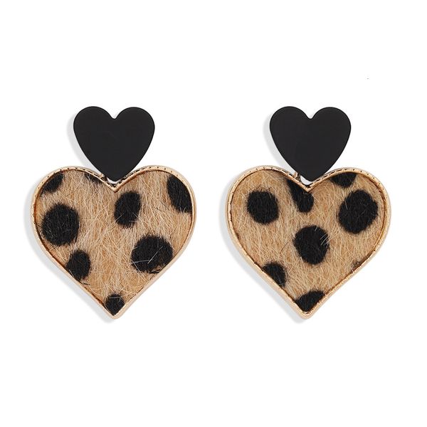 

fashionable and creative suede leopard heart-shaped earrings, Silver