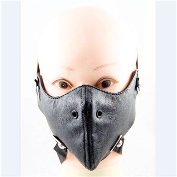 

performance chaoren simple plain monochrome mask non mainstream locomotive