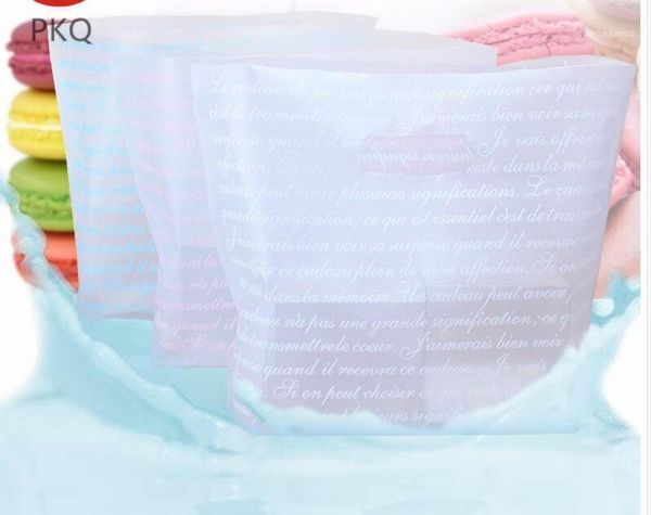 

100pcs transparent plastic bag with handle small jewelry gift large clothes shopping storage11