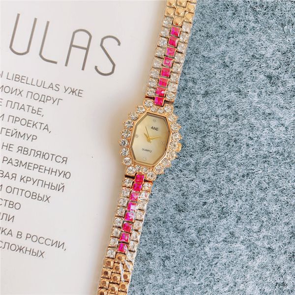 

fashion quartz watch roman white dial silver stainless steel ladies watch casual wear couple, Slivery;black