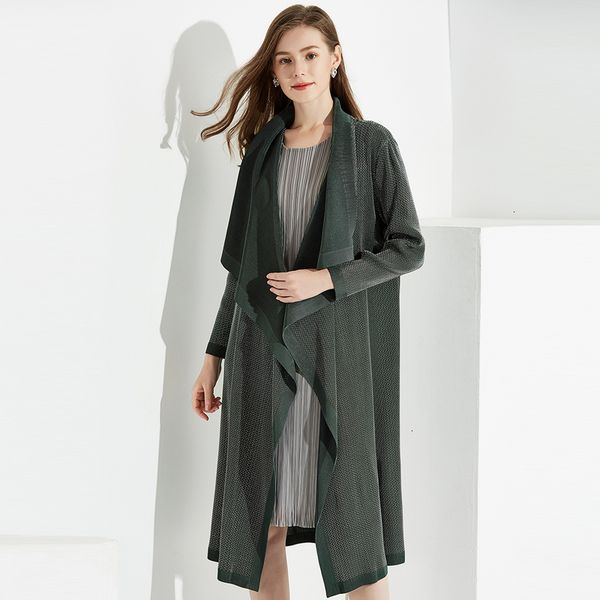 

2021 new pleated coats size women's jacket plus long windbreaker green korean fashion turn-down collar trench coat 5120 8rf5, Tan;black