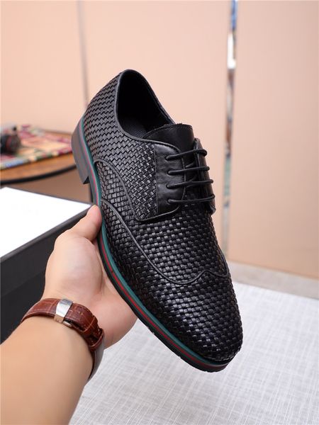 

2021 western white patent leather luxury brands italian shoes man lace up male high heels pointed toe dress wedding shoes oxford, Black