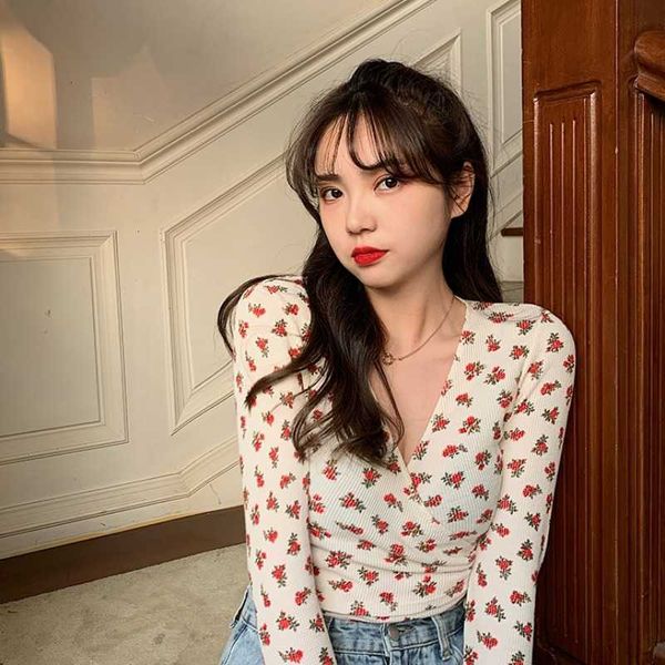 

women's t-shirt spring and autumn v-neck floral knitted tie long sleeve t-shirt owpf, White
