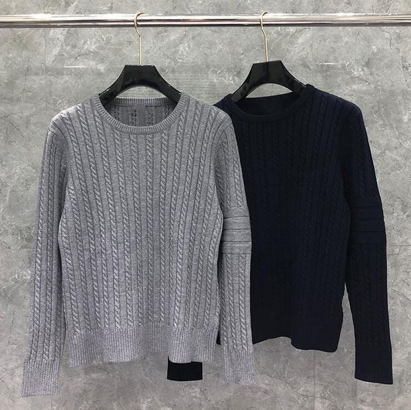 

2021 fashion brand sweaters men slim fit o-neck pullovers clothing striped wool cotton solid thick winter casual coat, White;black