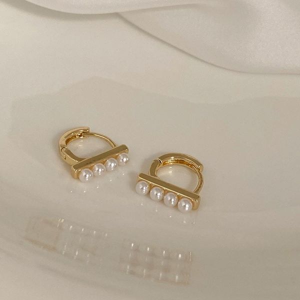 

hoop & huggie srcoi trendy geometric imitation pearl ear buckle simple temperament all-match metal small earring women party jewelry, Golden;silver