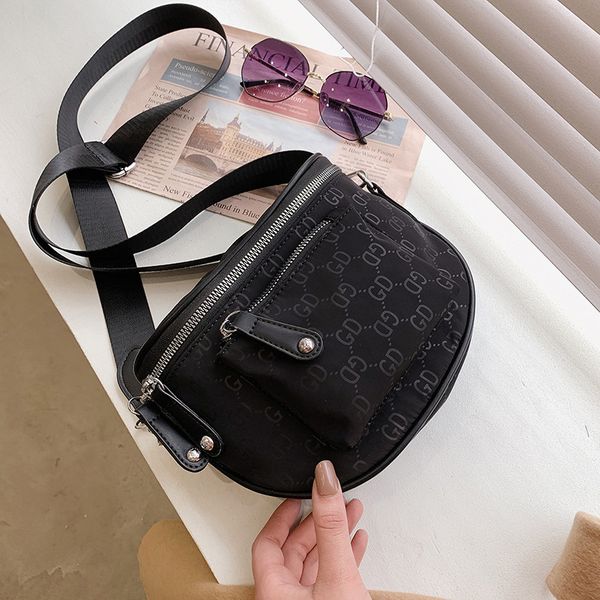 

designer handbags 2021 new nylon cloth portable small women's high-capacity korean fashion with light messenger single shoulder bag