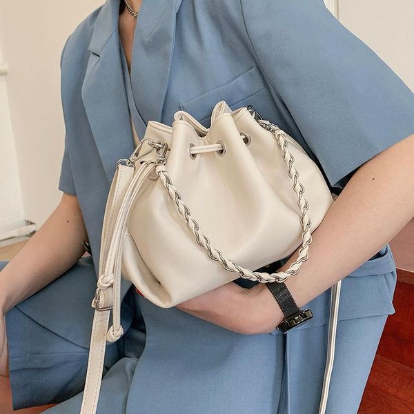 

evening bags niche design bag women all-match 2021 fashion messenger handbag bucket shoulder width: 30cm