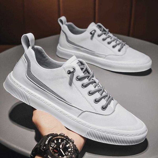 

men's sho 2021 fashion lazy versatile men's casual summer thin small white board