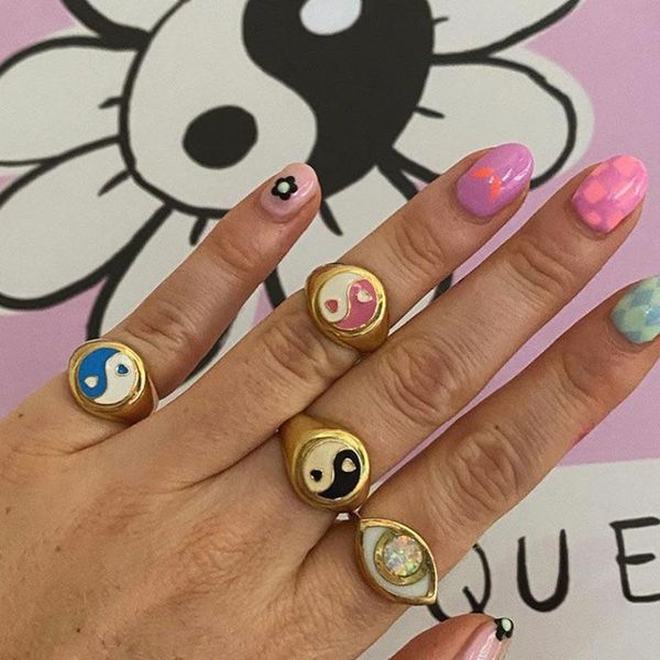 

wedding rings just feel 2021 gold color metal korean cute enamel daisy tulip heart yin and yang wonderful choice for women jewelry, Slivery;golden