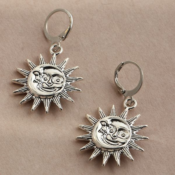 

ez3305 fashion jewelry creative song of ice and fire sun earrings, Silver