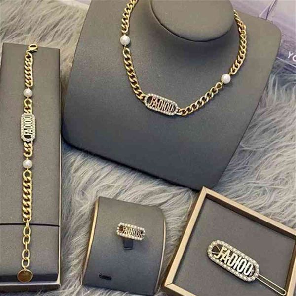 

factory specials aa 2021 new letter pearl choker necklace net red temperament necklace for women, Silver