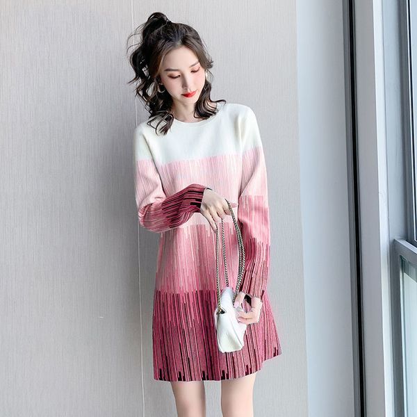

new women 2021 spring autumn long sleeve sweater female chic gradient color short mini knitted pullover es vestidos a7054ck1, Black;gray