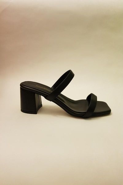 

sandals aruba black heels