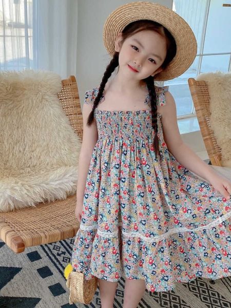 Pré-venda meninas meninas sem mangas moda cereja pequena floral impressão padrão padrão 2021 primavera nova reserva de produto vestido de verão Q0716