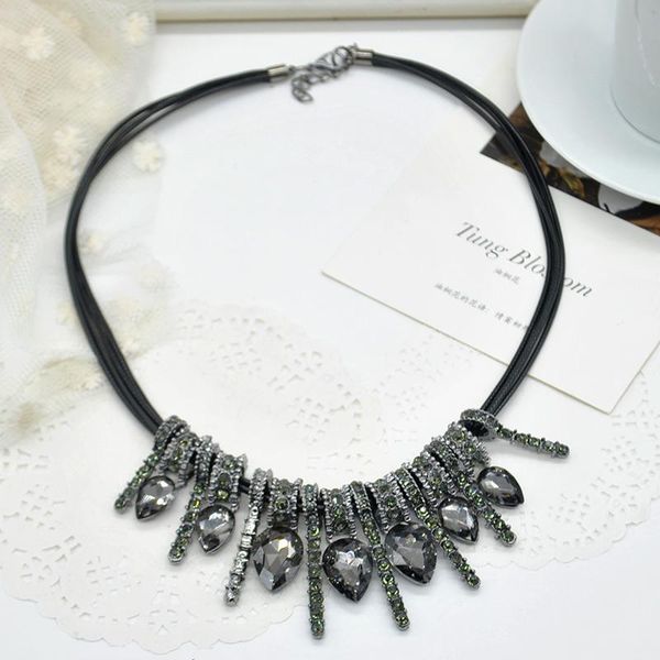 

chokers party collarbone decoration jewelry club alloy charming portable gift accessories women necklace, Golden;silver