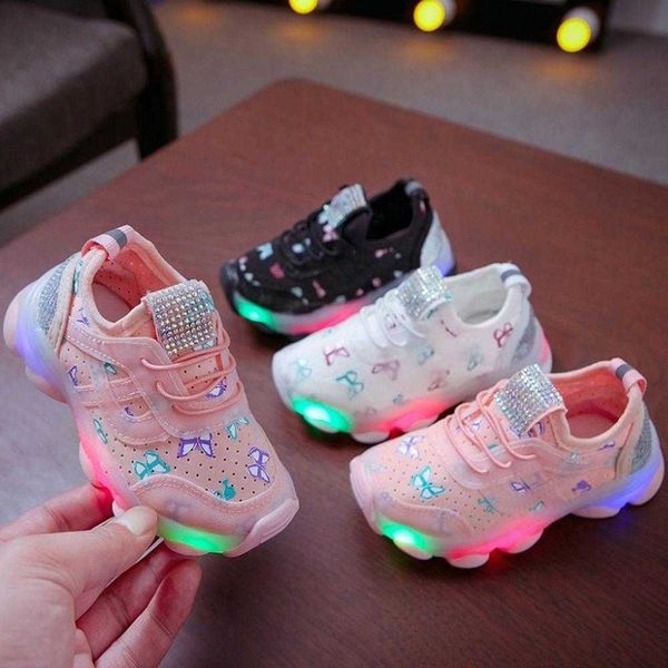 New Children's Shoes Crianças Meninos e Meninas Butterfly Glow Sports Correndo Sapatos Crianças Sapatos Respiráveis ​​Crianças LED Sneakers G1025