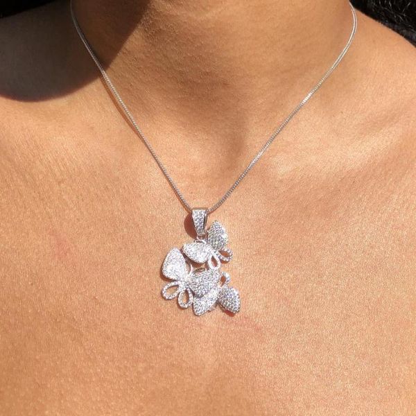 

chokers iced out bling cz women fashion jewelry micro pave 2021 spring triple butterfly pendant necklace, Golden;silver