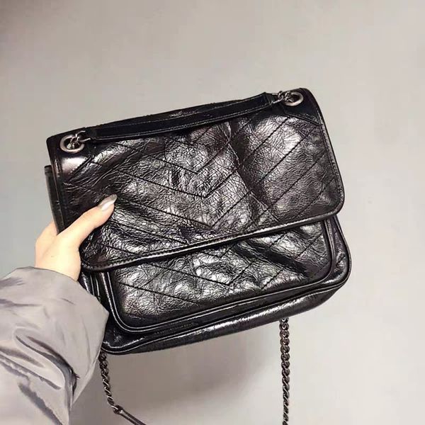 

leather vagrant women's fashion chain large capacity soft leather zipper one shoulder slanting 2021 postman bagtrby