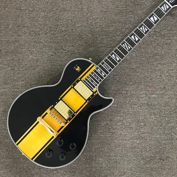 

rosewood fingerboard electric guitar, gold hardware, solid mahogany body