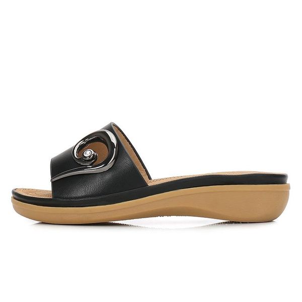 

new flat women summer sandals 2021 new summer women's sandals and slippers casual daily wear with, Black