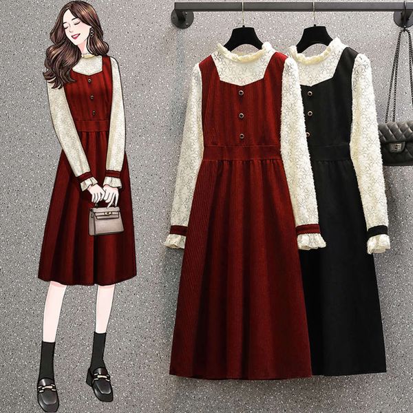 

new large women's 2021 spring and summer female fat sister cover belly show thin age reducing lace splicing velvet dress, Black;gray