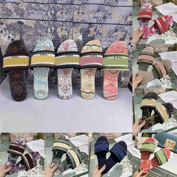 

2021 new paris womens sandals slippers embroidery designers sandal floral brocade flip flops striped beach flowers luxury slipper with box, Black