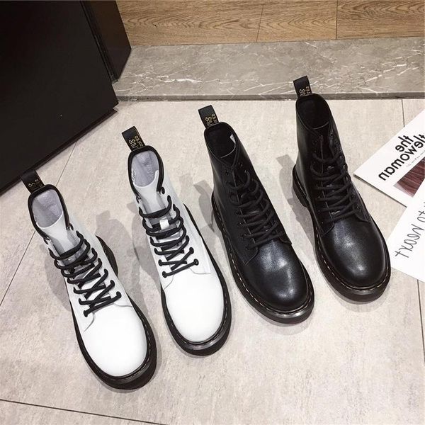 

boots head in women's autumn round 2021, Black