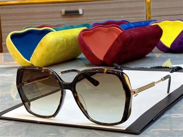 

new 0820s womens sunglasses men sun glasses women sunglasses fashion style protects eyes gafas de sol lunettes de soleil and box, White;black