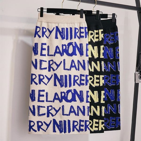 

2021 autumn& winter new knit skirt women bag hip letter printing slim high waist elastic stretch ladies long skirt 210309, Black