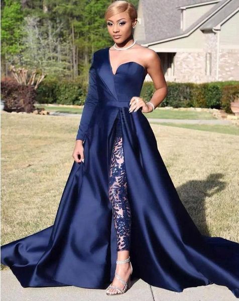 2022 One Shoulder Marineblauer Hosenanzug Abendkleider Modern Arabisch Dubai A-Linie Side Split Formelle Partykleider Spitze Jumpsuits Abendkleid Nach Maß