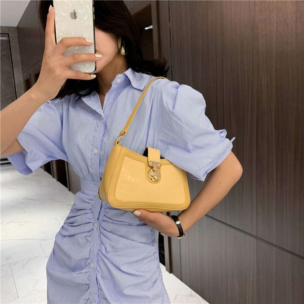 

hbp underarm 2021 new women's shoulder fashion messenger bag