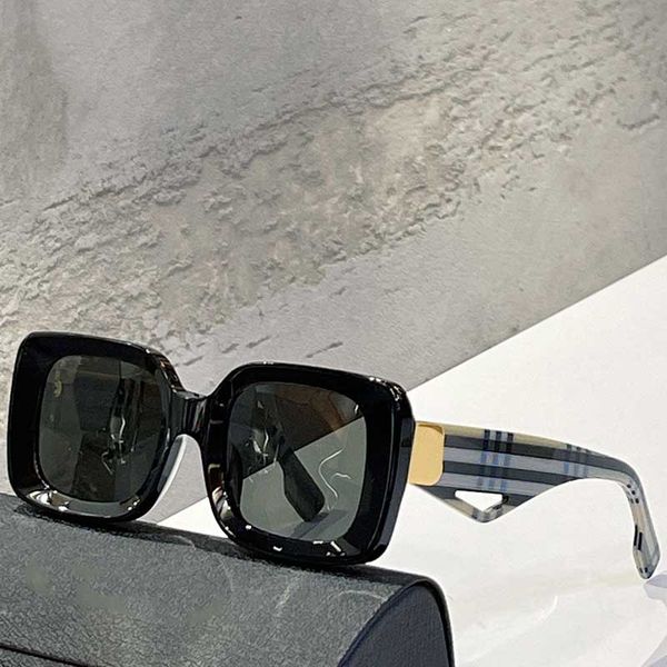 

square frame designer sunglasses 4338 mens womens fashion glasses 50-23-145 uv400 lens check lens metal letters with chain and original box, White;black