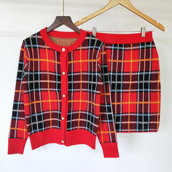 

59% off factory outlet store autumn plaid pearl button cardigan and half skirt 2-piece set, White