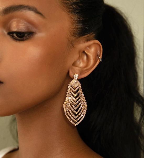 

stud crystal long rhombus leaf-shaped earring personality super flash hollow jeweled ear studs earrings, Golden;silver