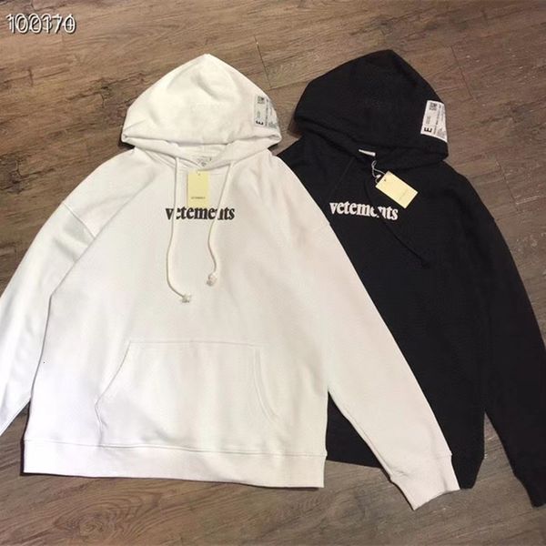 

2021 new hoodie 1:1 men women vetements postage hoodies slightly loose hood textile patch vtm track sweatshirts bts3, Black
