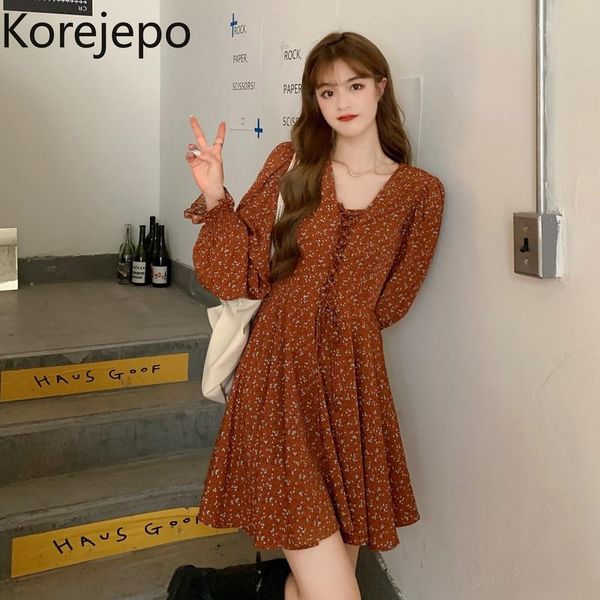 

casual dresses korejepo women dress 2021 autumn french retro sweet floral v-neck long-sleeved female gentle waist temperament short, Black;gray