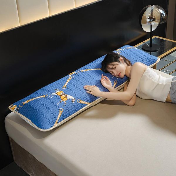 

pillow case 1pcs summer latex pillowcase anti-head oil cool sense mat