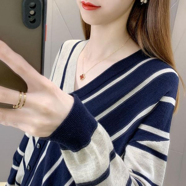 

women's knits & tees 2021 loose and thin [90-200kg] spring knitted base coat v-neck stripe large size sweater, White