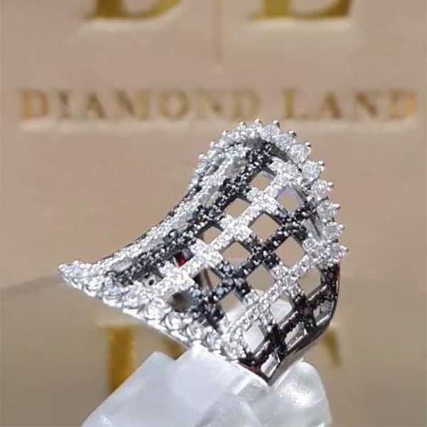 

wedding rings european and american fashion black white interwoven hollow ring ladies elegant exquisite anniversary gift, Slivery;golden